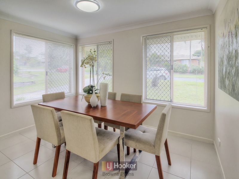8 Network Drive, Boronia Heights QLD 4124