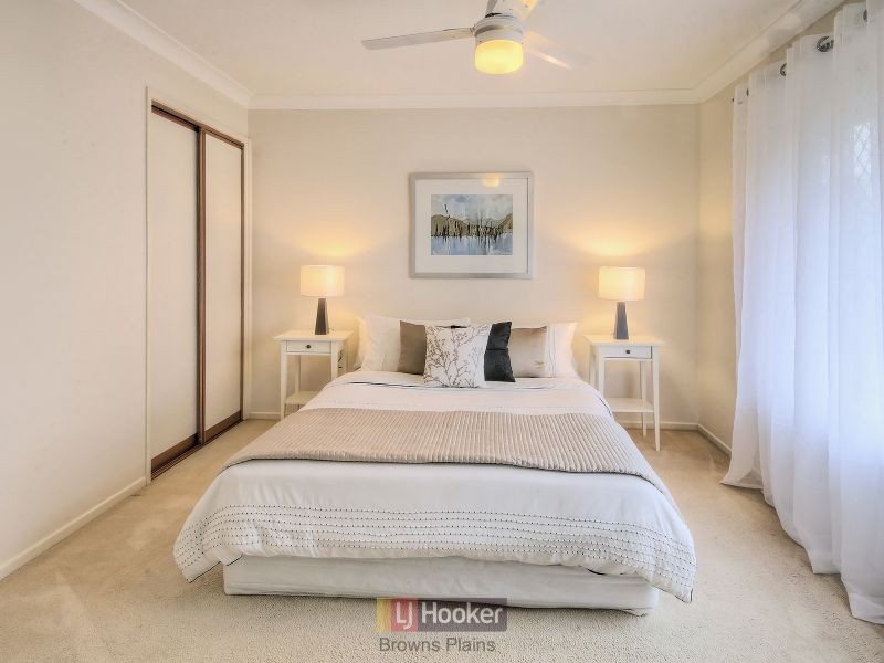 8 Network Drive, Boronia Heights QLD 4124