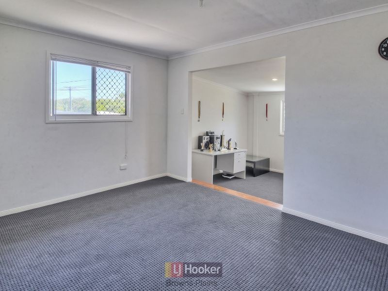 8 Peppermint Street, Crestmead QLD 4132