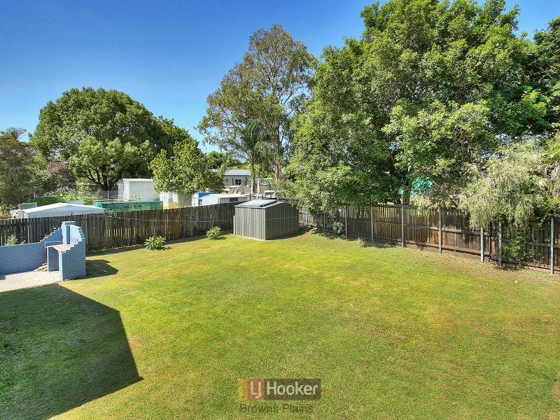 8 Peppermint Street, Crestmead QLD 4132