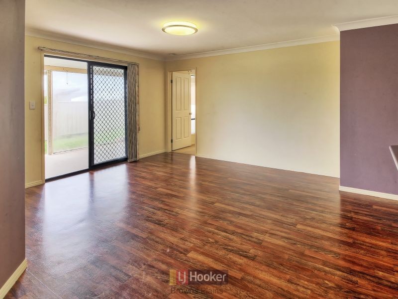 44 Rivervista Court, Eagleby QLD 4207