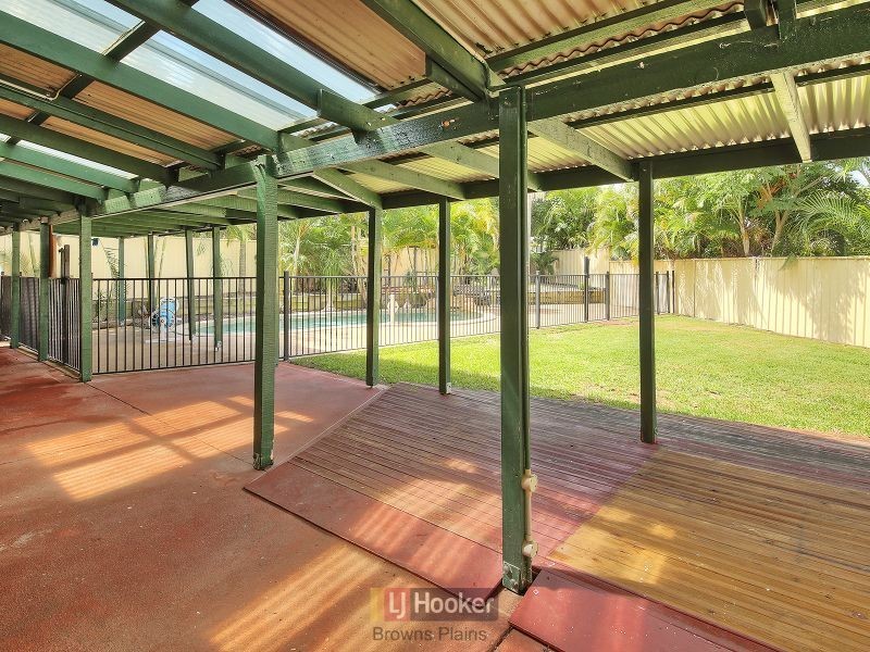 11 Bonhill Court, Hillcrest QLD 4118