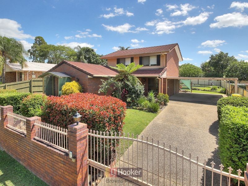 36 Conifer Street, Hillcrest QLD 4118