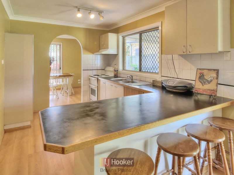 6 Hendon Court, Boronia Heights QLD 4124