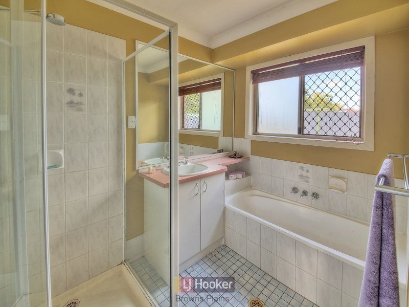 6 Hendon Court, Boronia Heights QLD 4124