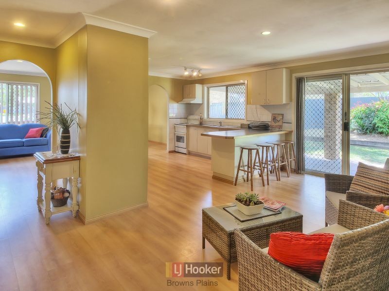 6 Hendon Court, Boronia Heights QLD 4124
