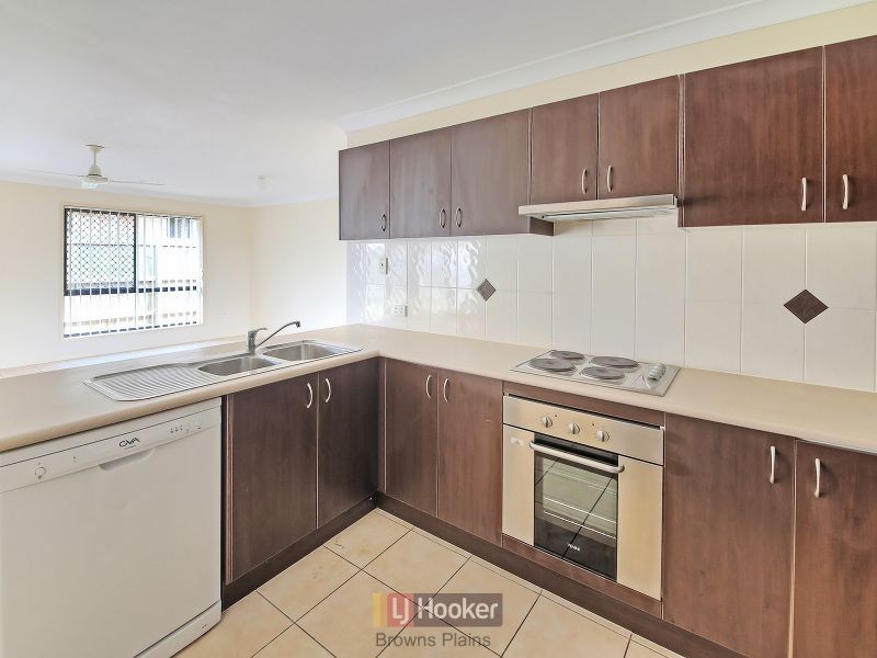 1 Elcock Avenue, Crestmead QLD 4132