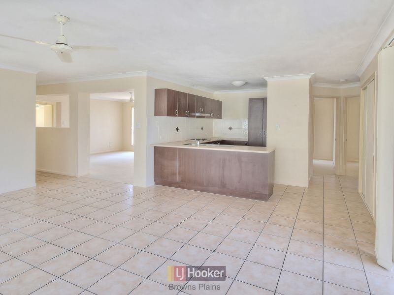 1 Elcock Avenue, Crestmead QLD 4132