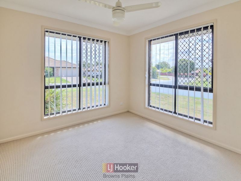 1 Elcock Avenue, Crestmead QLD 4132