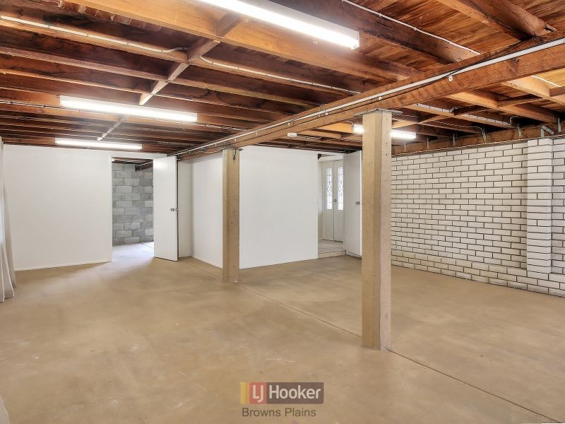 27 Highcrest Drive, Browns Plains QLD 4118