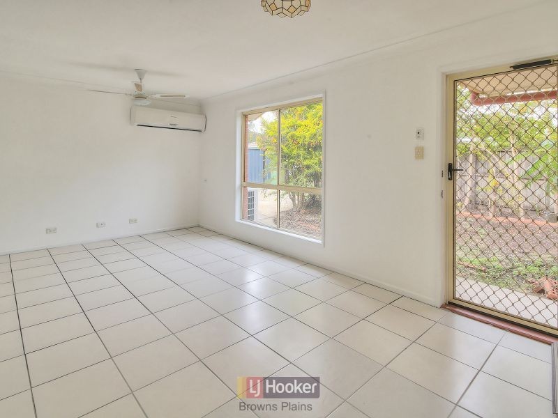 15 Brandon Street, Marsden QLD 4132