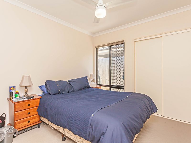 1 Ravensbourne Circuit, Waterford QLD 4133
