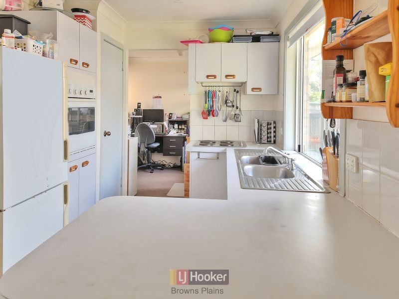 13 Burrinjuck Street, Marsden QLD 4132