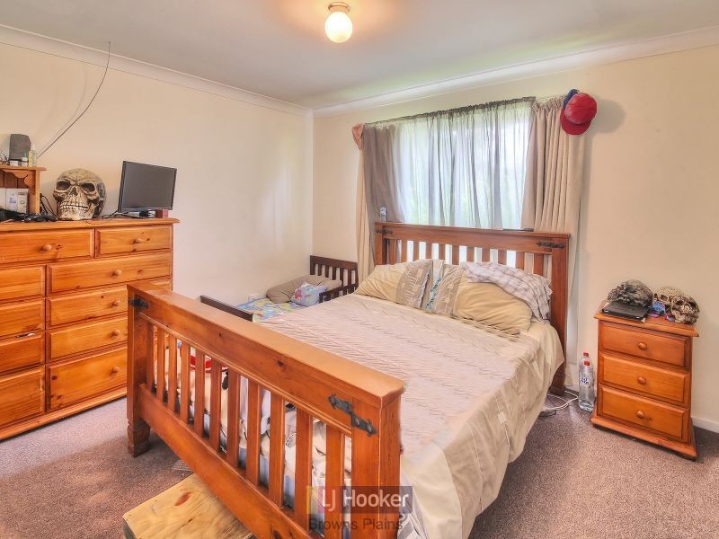 13 Burrinjuck Street, Marsden QLD 4132