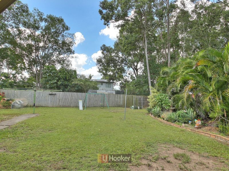 18 Barcrest Court, Crestmead QLD 4132