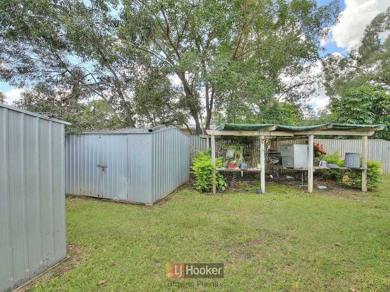 18 Barcrest Court, Crestmead QLD 4132