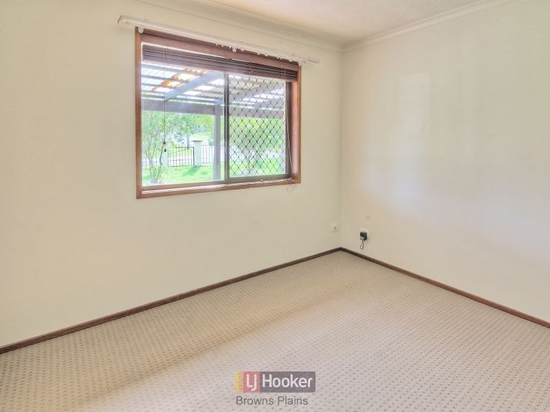 118 Estramina Road, Regents Park QLD 4118