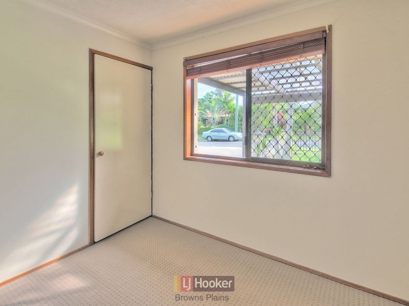 118 Estramina Road, Regents Park QLD 4118