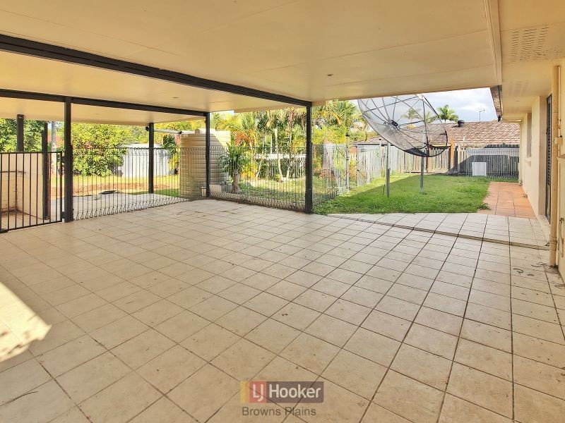 118 Estramina Road, Regents Park QLD 4118