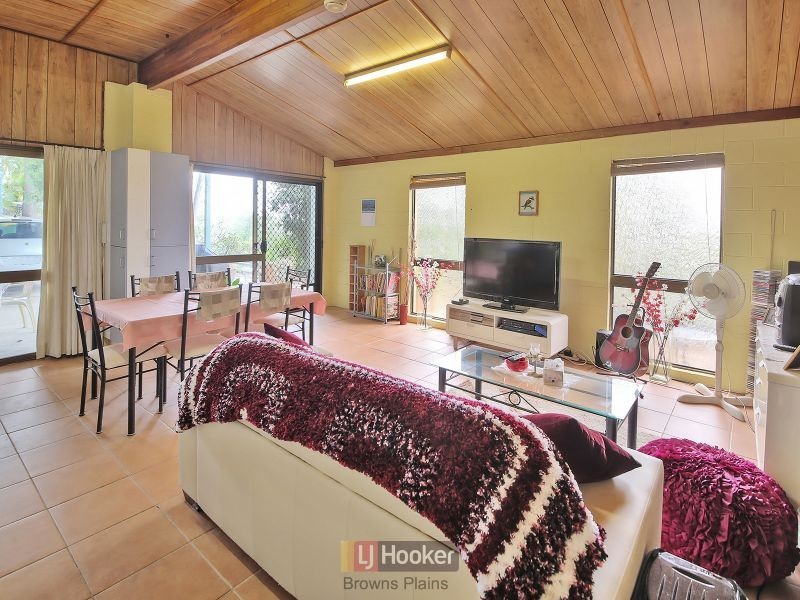 6 Tecoma Street, Kingston QLD 4114