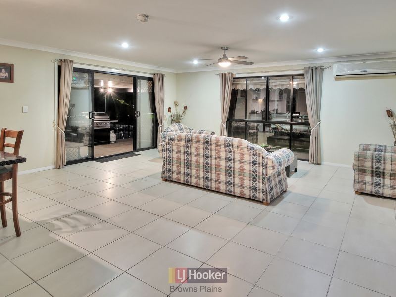 1847-1855 Chambers Flat Road, Munruben QLD 4125