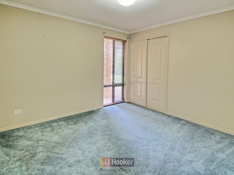 2 Dorset Close, Greenbank QLD 4124