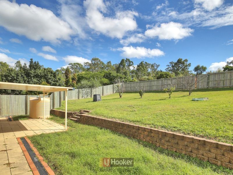 2 Dorset Close, Greenbank QLD 4124