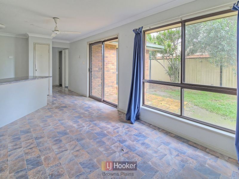 2 Glenbrae Court, Marsden QLD 4132