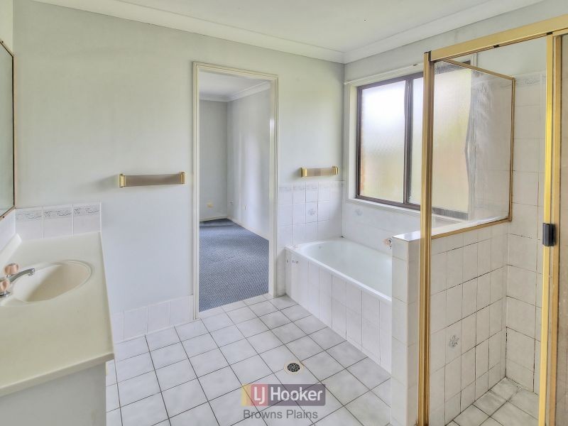 2 Glenbrae Court, Marsden QLD 4132