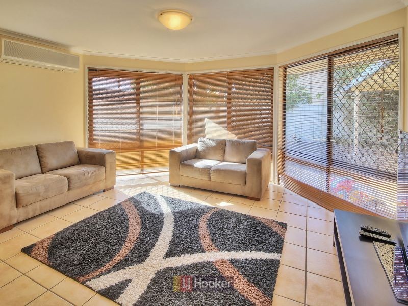 20 Cornell Close, Regents Park QLD 4118
