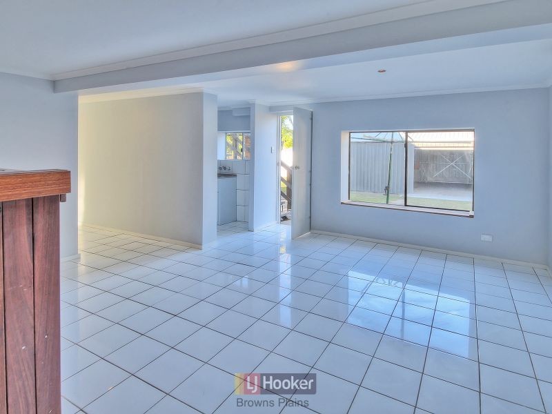 12 Heidi Street, Marsden QLD 4132