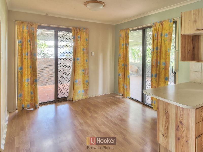 40 Whitcomb Street, Hillcrest QLD 4118