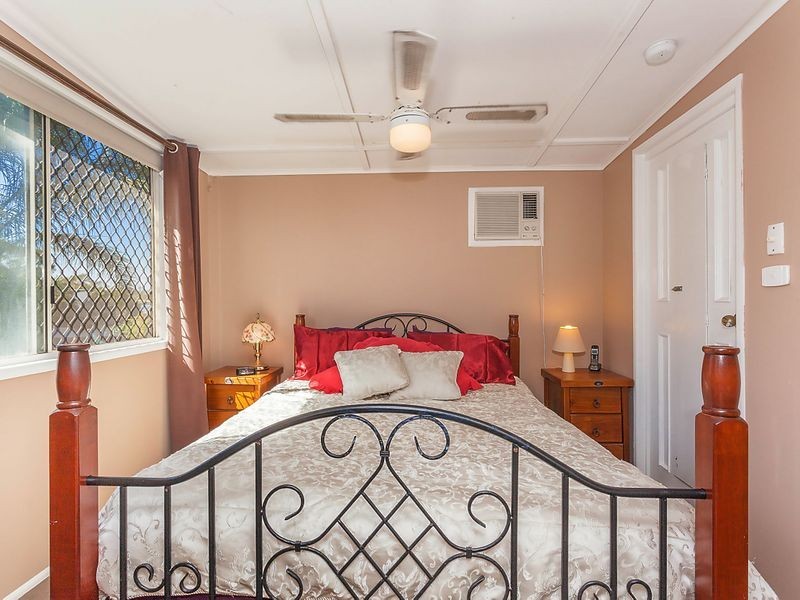 10 Woodburn Street, Marsden QLD 4132