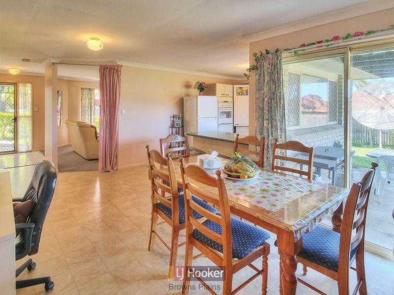 14 Lyndon Court, Boronia Heights QLD 4124