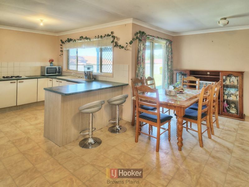 14 Lyndon Court, Boronia Heights QLD 4124