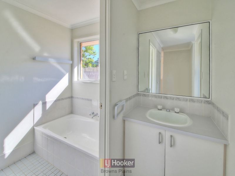 6 Piccadilly Court, Browns Plains QLD 4118