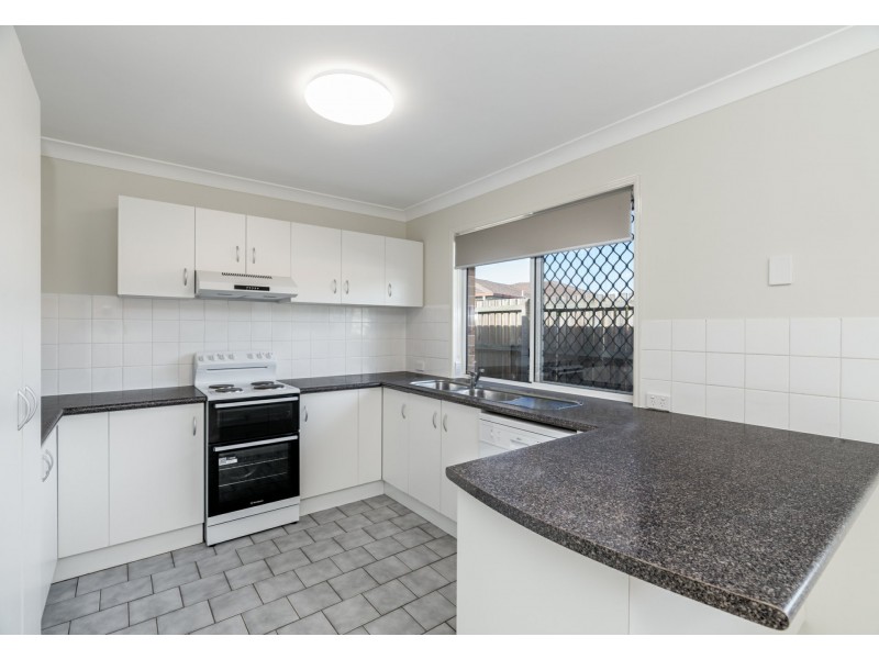 38 Maclean Court, Boronia Heights QLD 4124