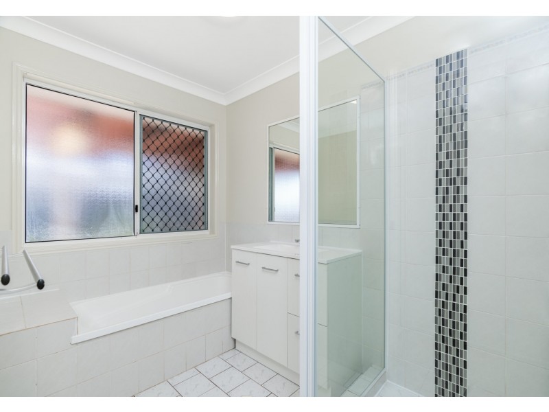 38 Maclean Court, Boronia Heights QLD 4124