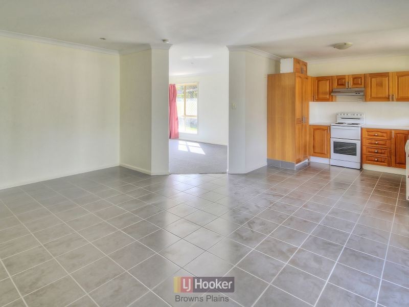11 Rowena Court, Boronia Heights QLD 4124