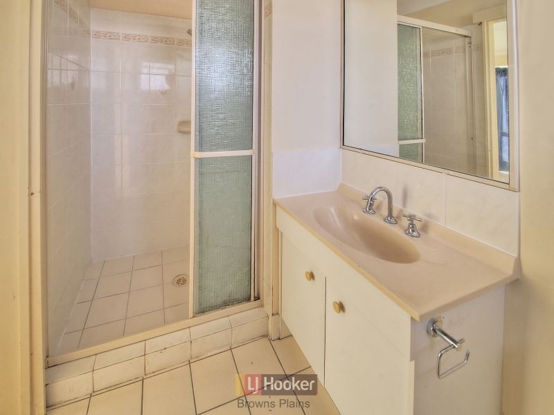 11 Rowena Court, Boronia Heights QLD 4124