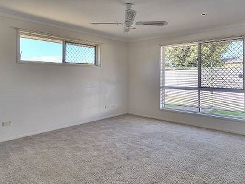 138 Lamberth Road, Regents Park QLD 4118