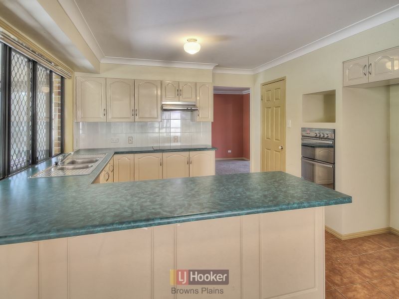 13-15 Belvedere Drive, Park Ridge QLD 4125
