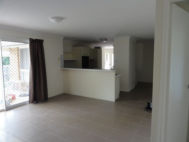 5 Leonard Street, Browns Plains QLD 4118