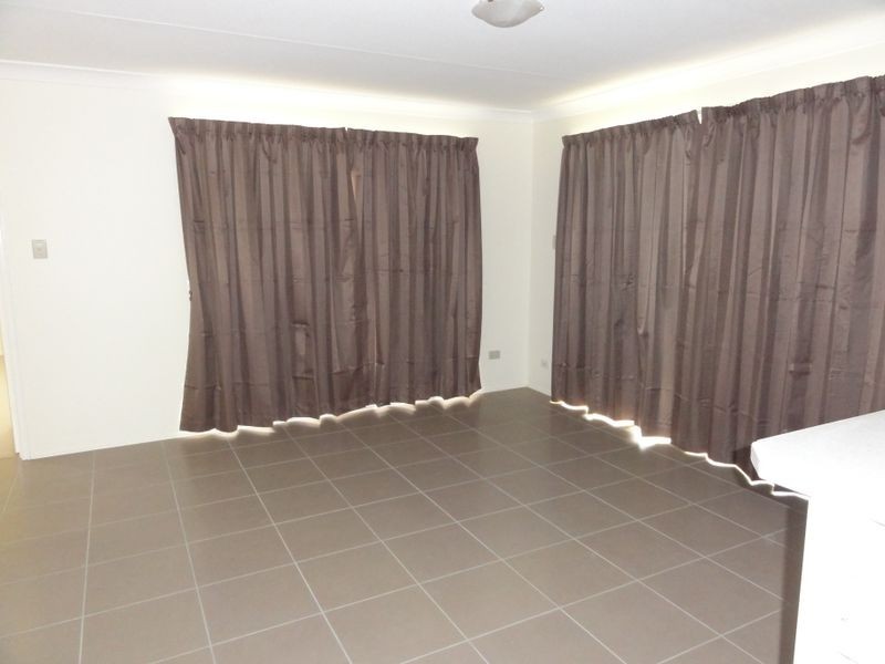 5 Leonard Street, Browns Plains QLD 4118