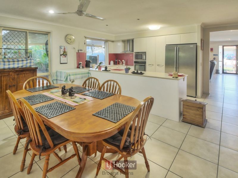 7 Albany Close, Runcorn QLD 4113
