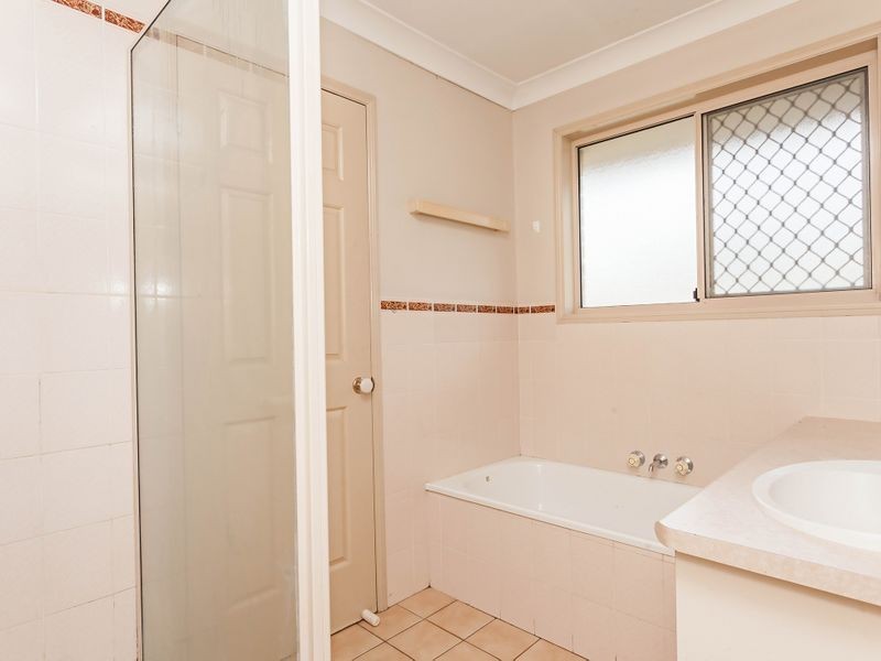 36 Fifth Avenue, Berrinba QLD 4117