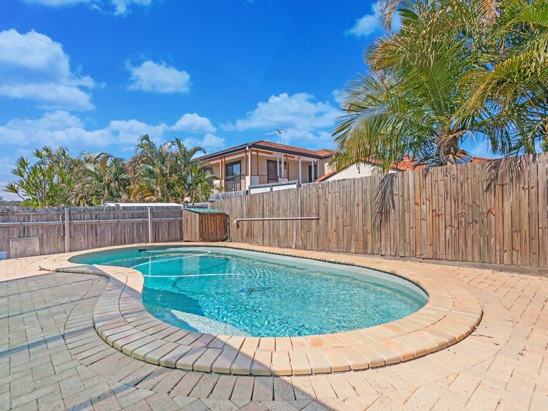 26 Cumberland Place, Parkinson QLD 4115