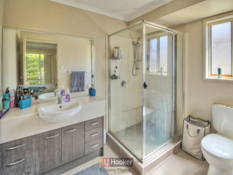 4 Barcombe Drive, Marsden QLD 4132