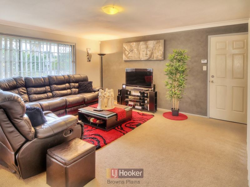 6 Perentie Street, Regents Park QLD 4118