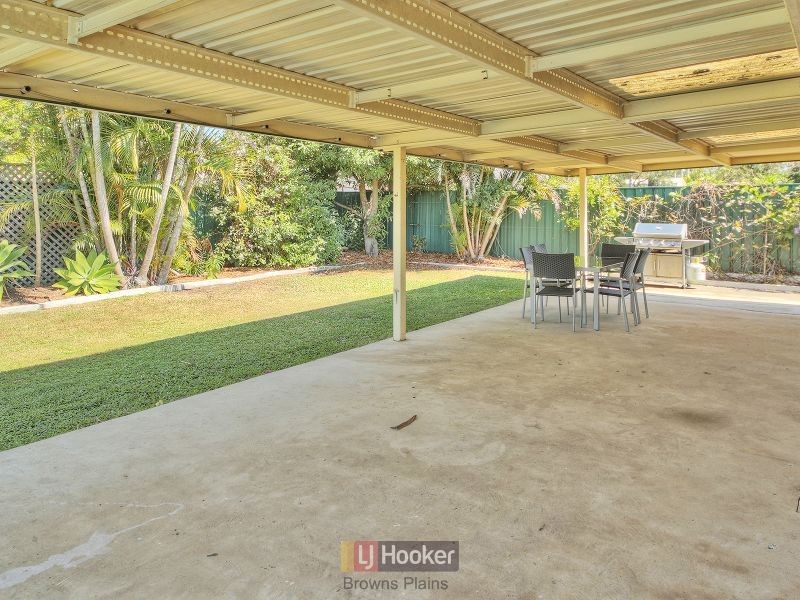 38 Bywater Street, Hillcrest QLD 4118